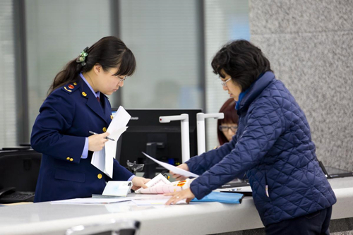 成都三類(lèi)醫療器械許可證辦理流程？